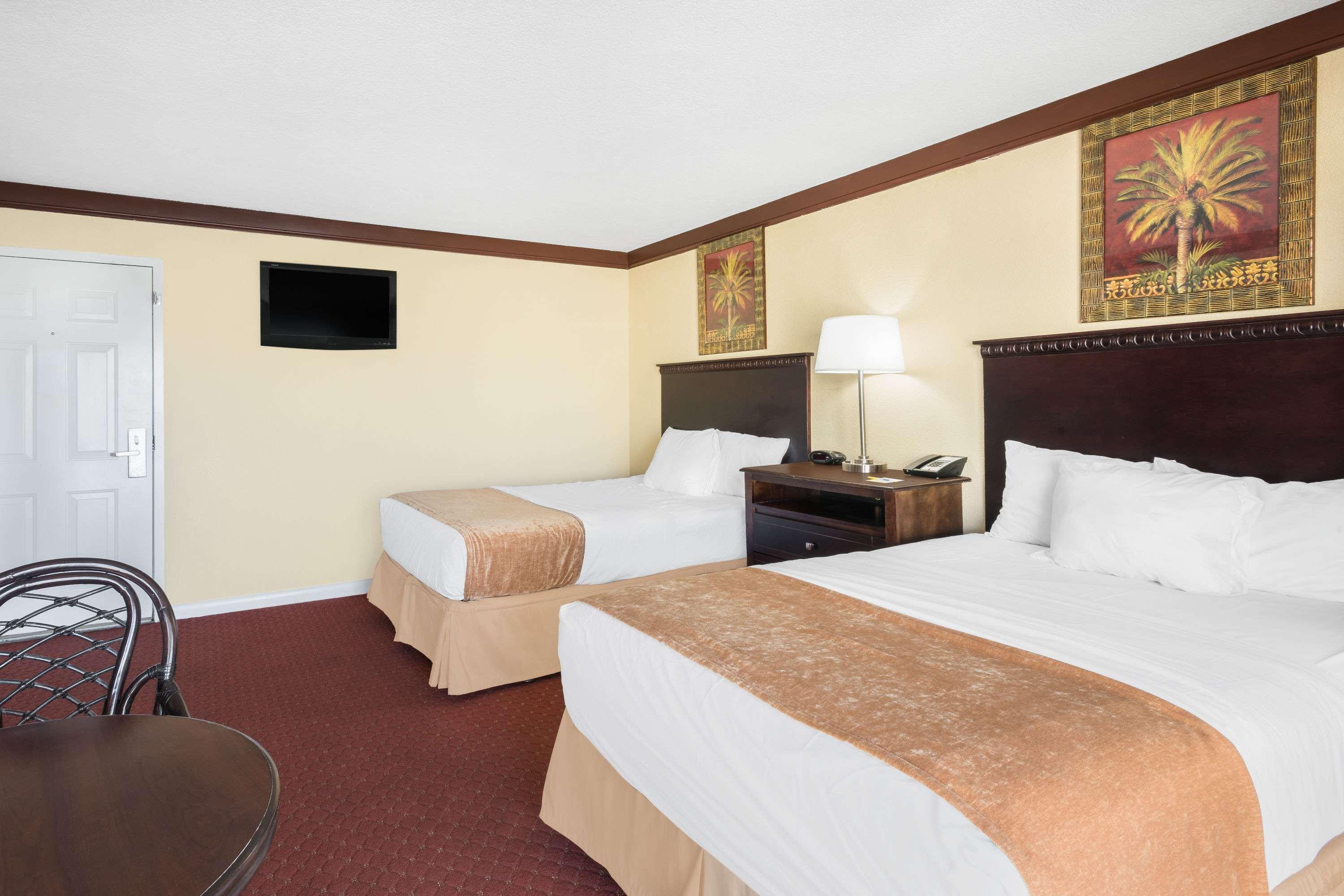 Days Inn By Wyndham Ocean City Oceanfront Екстер'єр фото