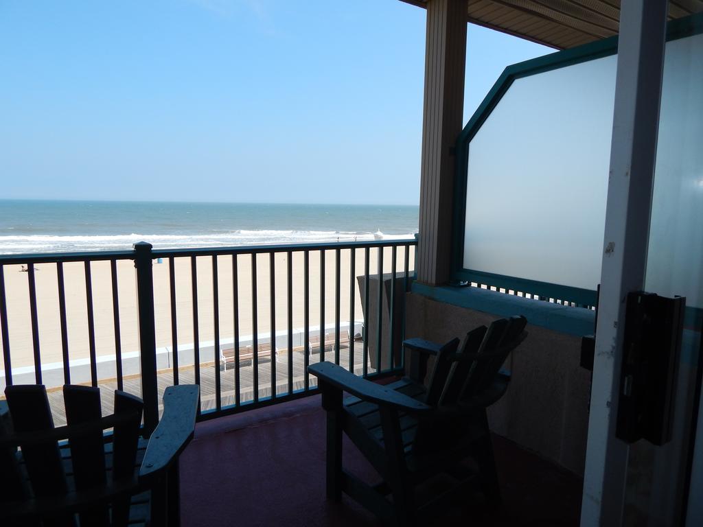 Days Inn By Wyndham Ocean City Oceanfront Екстер'єр фото