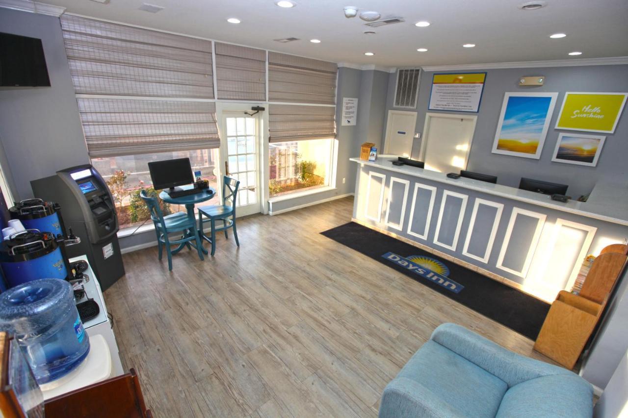 Days Inn By Wyndham Ocean City Oceanfront Екстер'єр фото